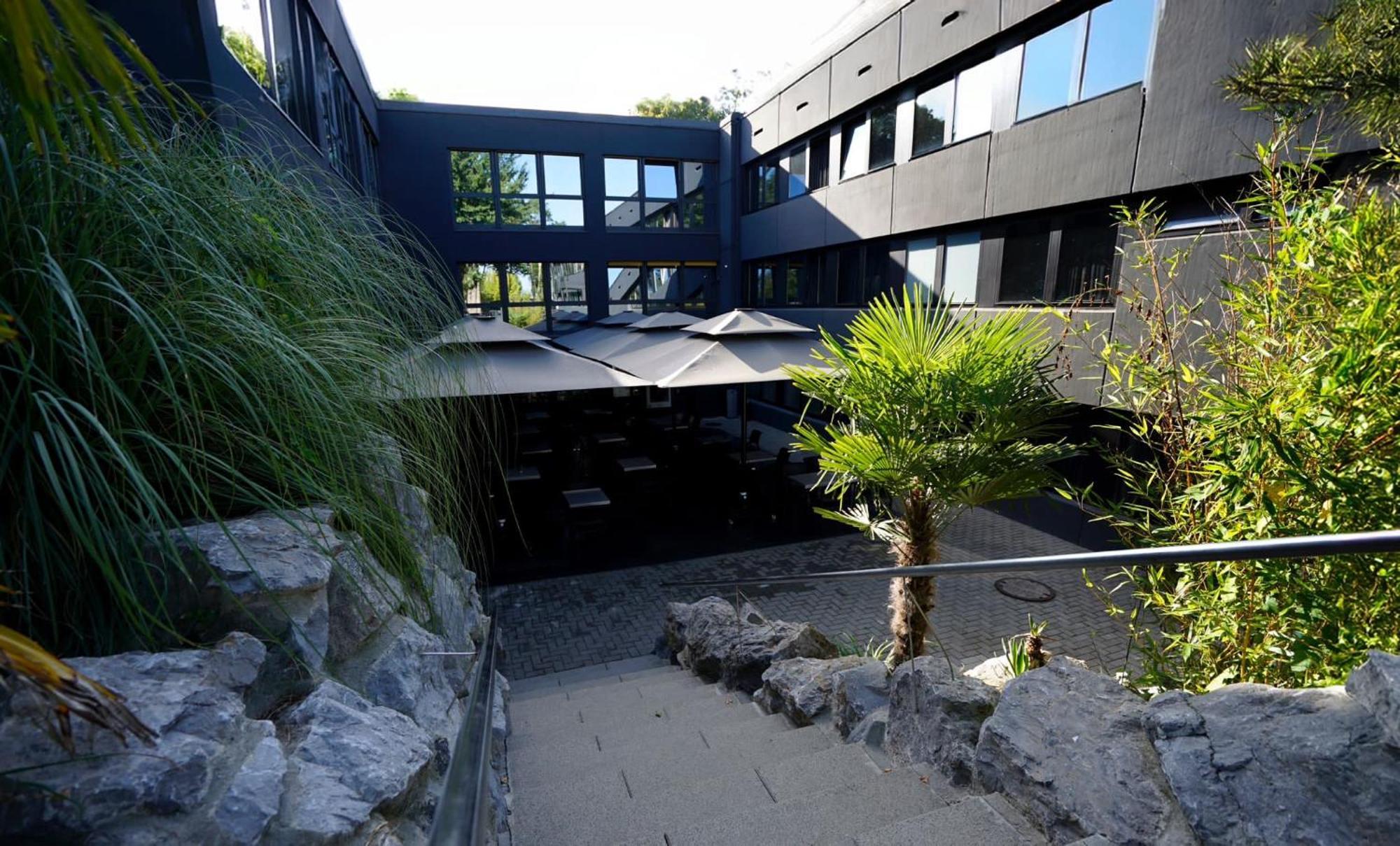 Tibet Hotel Am Airport Duesseldorf-ラーティンゲン エクステリア 写真