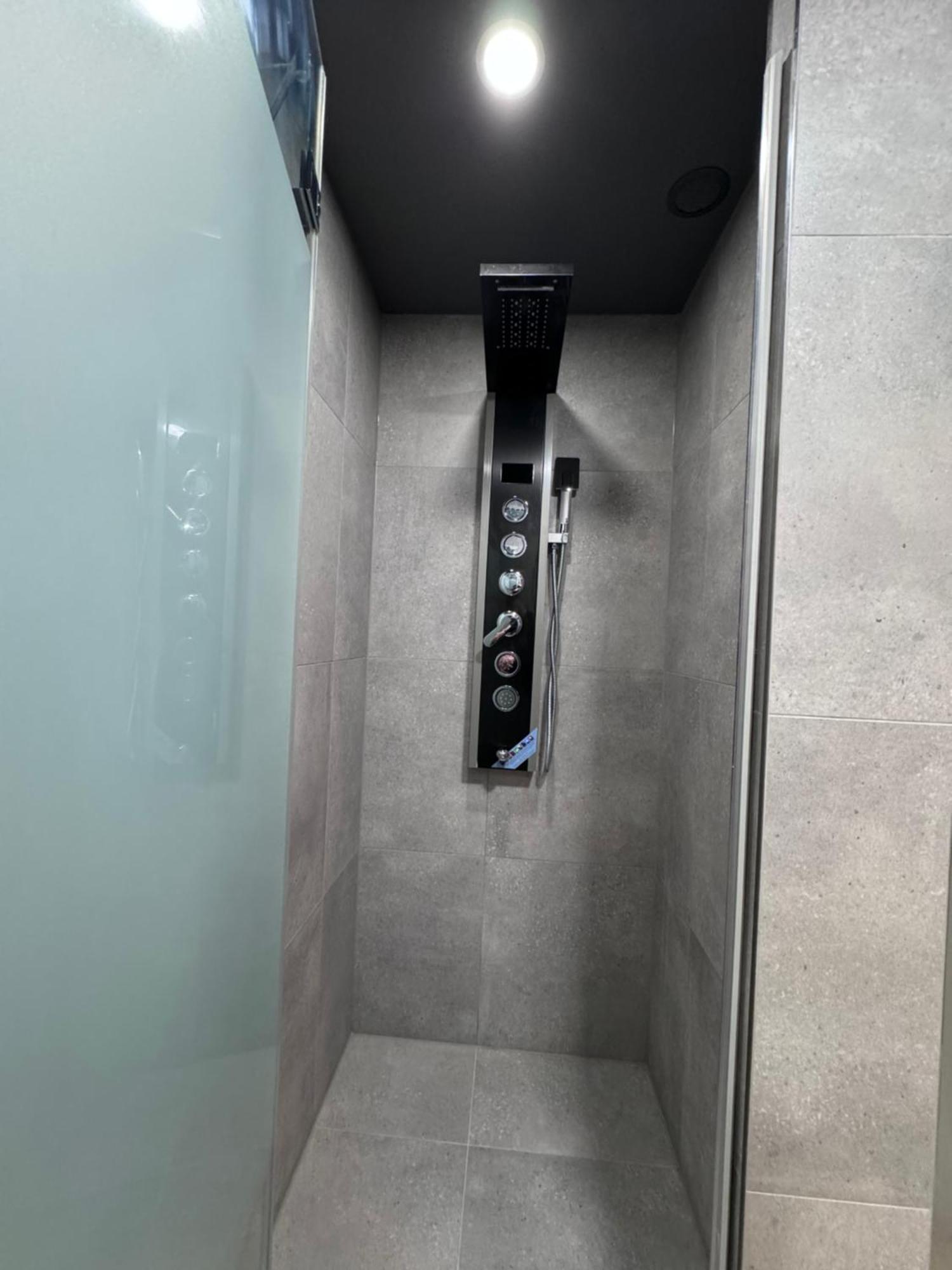 Tibet Hotel Am Airport Duesseldorf-ラーティンゲン 部屋 写真